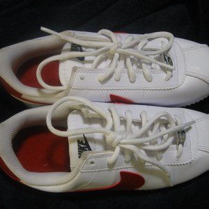 Nike Cortez
